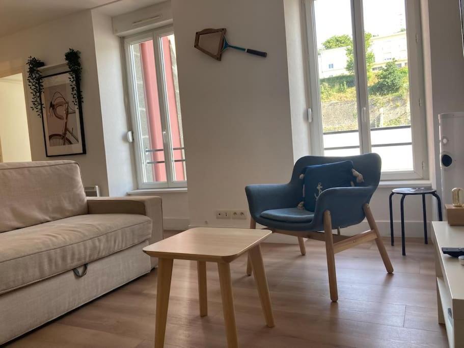 Appartement 1 Chambre Proximite Port De Commerce Et Gare Sncf Brest Luaran gambar